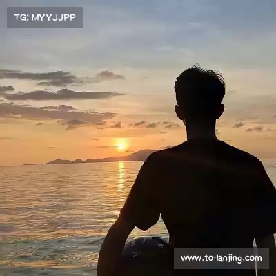 经律富
